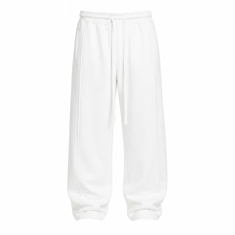 Imagine de prezentare: pantaloni de trening bărbați albi baggy fit din bumbac; fotografie de catalog.