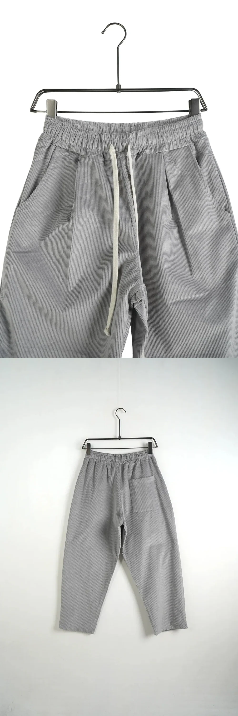 Pantaloni Lungi Largi Bărbați Gri Deschis Raiati — ținută urbană cu pantaloni wide leg textură reiată, model pantaloni cu șiret lung vizibil pentru bărbați — cadrul 2 din galeria editorială.
