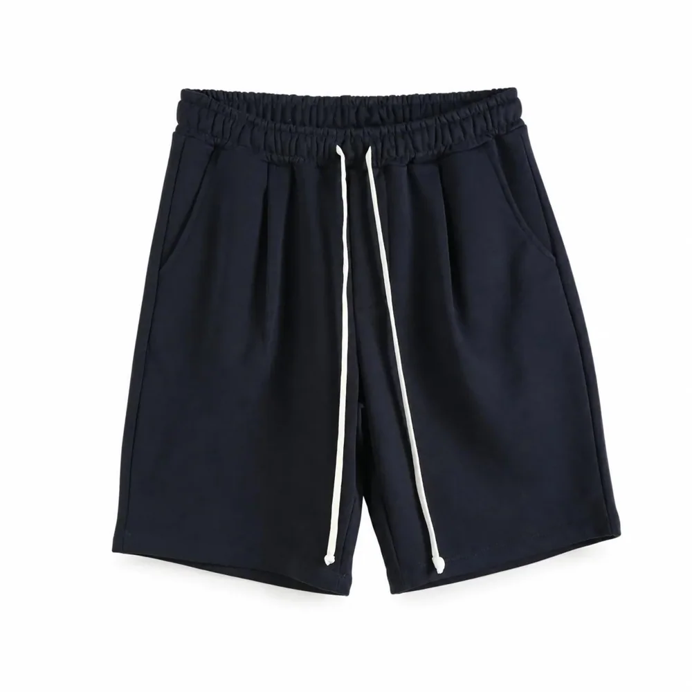 Pantaloni Scurți Bărbați Bleumarin cu Șnur Lung Ajustabil — pantaloni scurți pentru bărbați, culoare bleumarin, cu detaliu șnur lung în talie și material confortabil — cadrul 2 din galeria editorială.