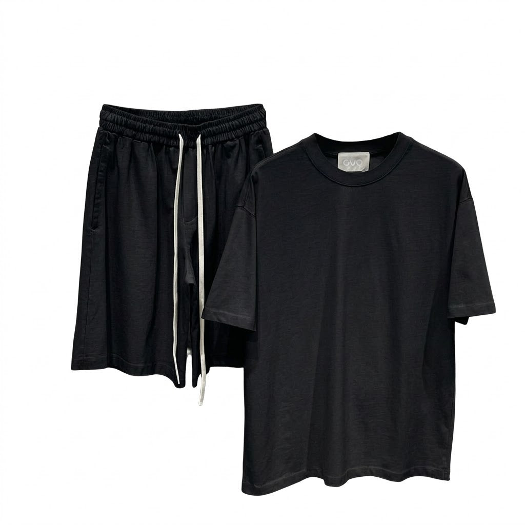 atelier axd set barbati bumbac tricou pantaloni scurti siret lung Atelier AXD in tinuta moda urbana cu snur lung vizibil