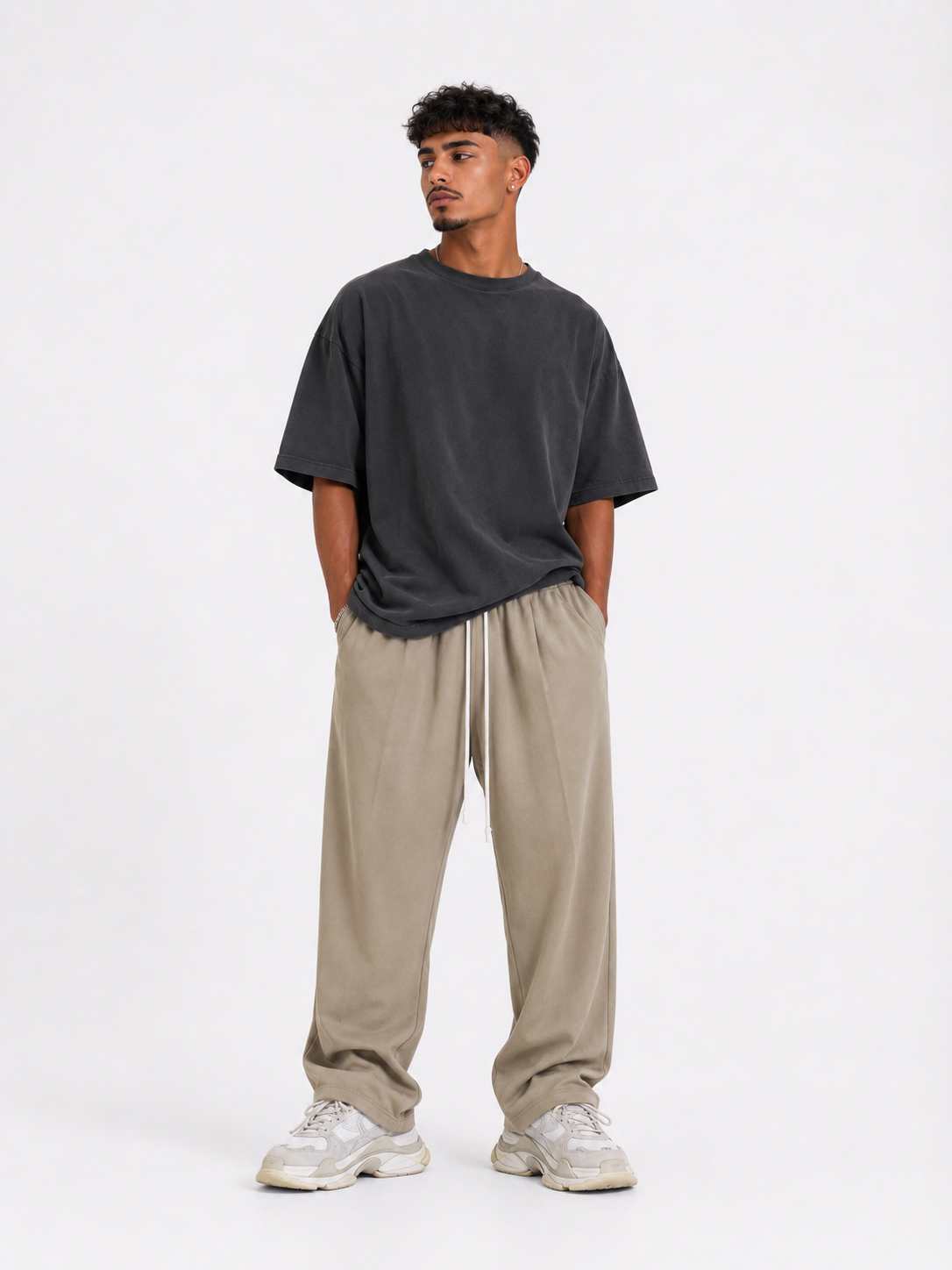atelier axd siret lung pantaloni baggy streetwear Atelier AXD in tinuta moda urbana cu snur lung vizibil