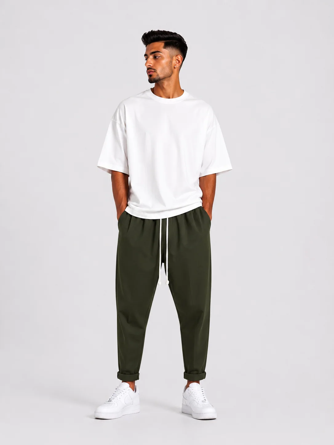 pantaloni cu snur lung purtati de persoana reala pentru Pantaloni albi cu snur lung: ghid vizual, variatie vizuala pentru inspiratie stil Atelier AXD