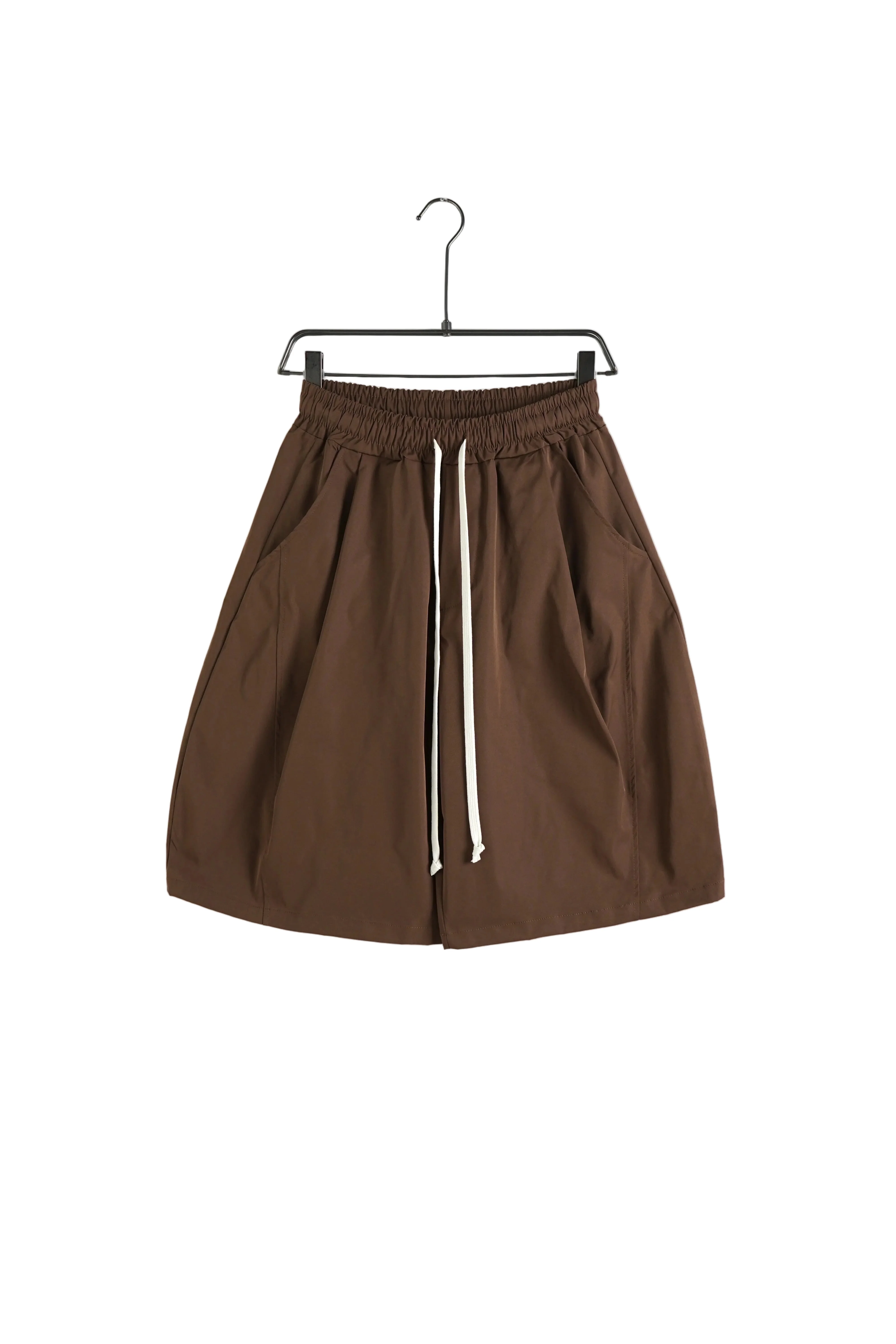 pantaloni cu snur lung purtati de persoana reala pentru Pantaloni bleumarin cu snur lung: ghid vizual, imagine principala stil Atelier AXD