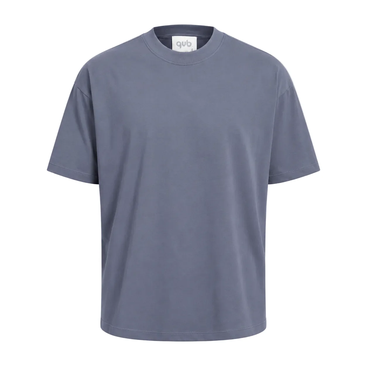 tricou premium purtat cu pantaloni cu snur lung pentru Tricouri barbati: minimaliste, cu pietre, rupte sau oversized, imagine principala stil Atelier AXD